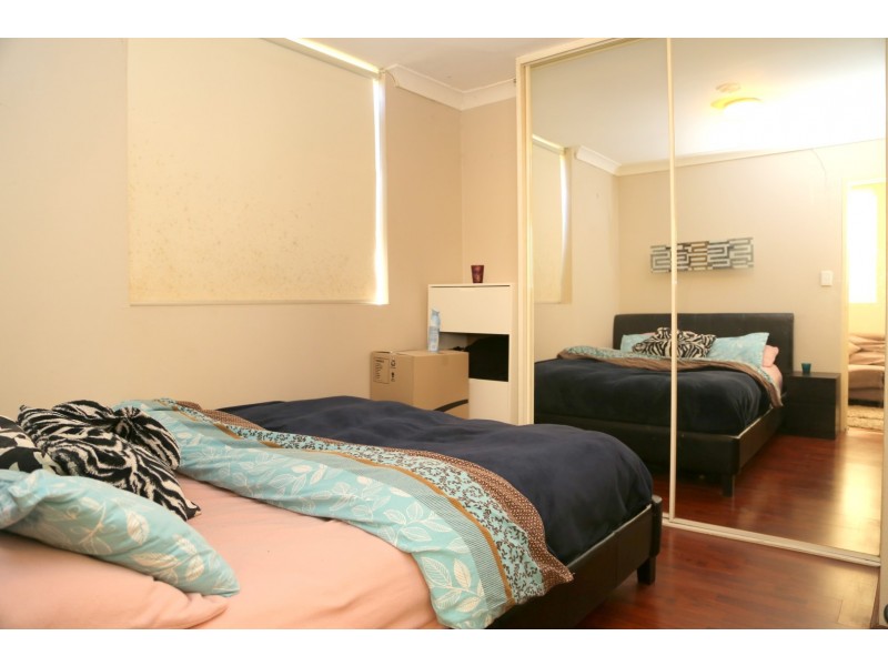 17/25 De Witt Street, Bankstown NSW 2200