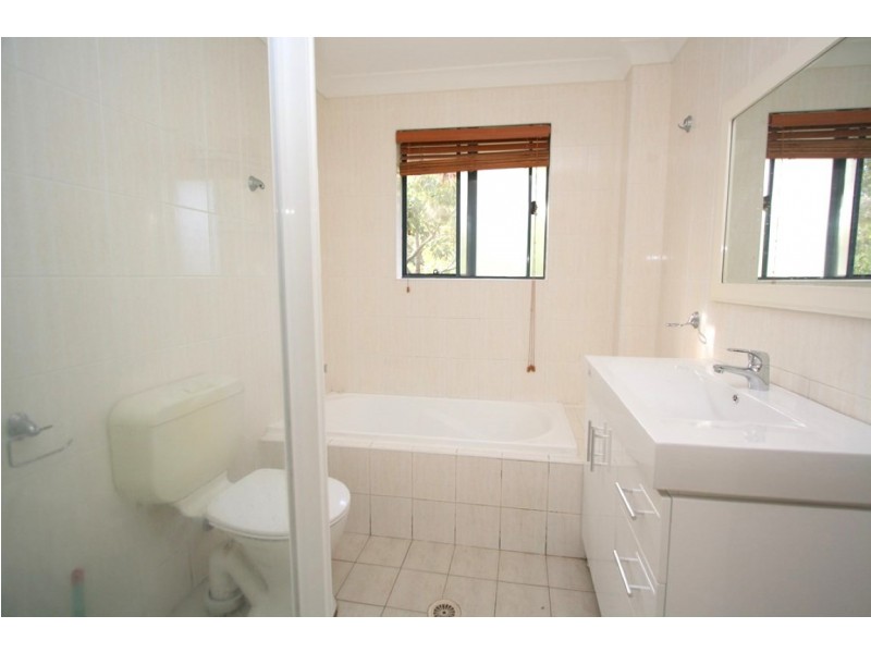 10/109-111 Meredith Street, Bankstown NSW 2200