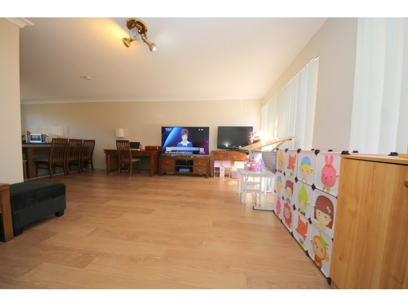 2/19 Dellwood Street, Bankstown NSW 2200