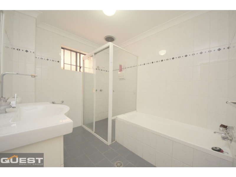 18/37-43 Sir Joseph Banks Street, Bankstown NSW 2200