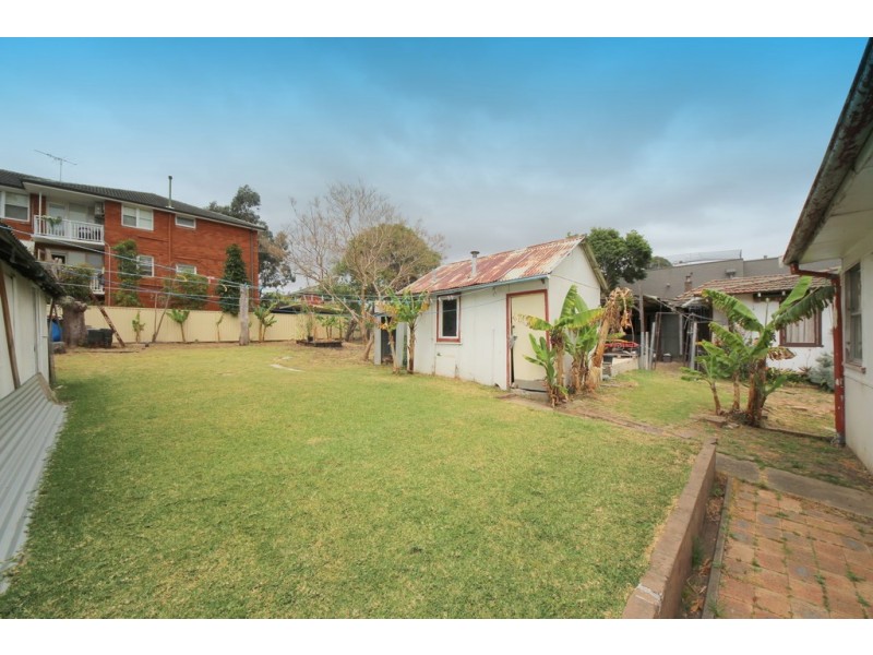 20-21 The Boulevarde, Lakemba NSW 2195