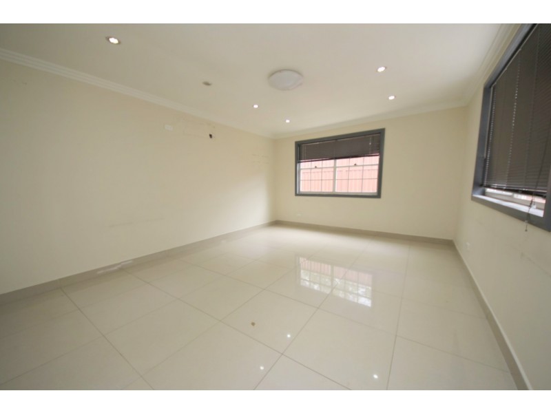 454 Waterloo Road, Greenacre NSW 2190