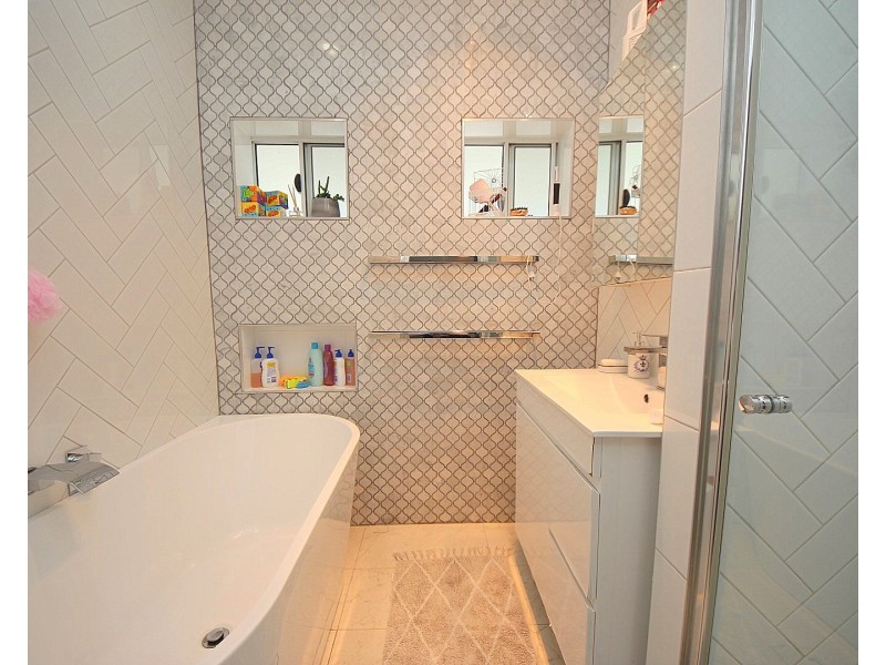 10 Ogmore Court, Bankstown NSW 2200