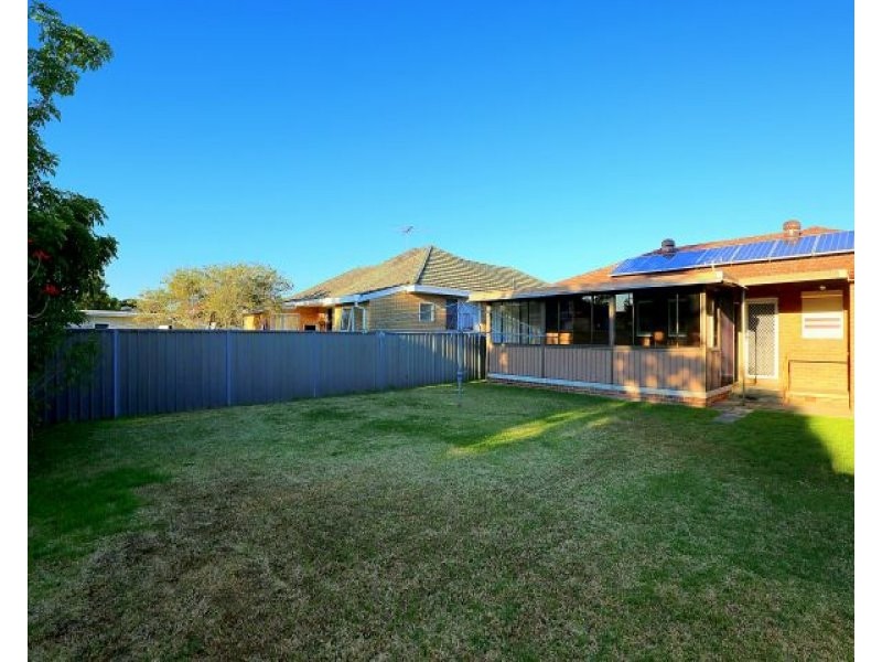10 Ogmore Court, Bankstown NSW 2200