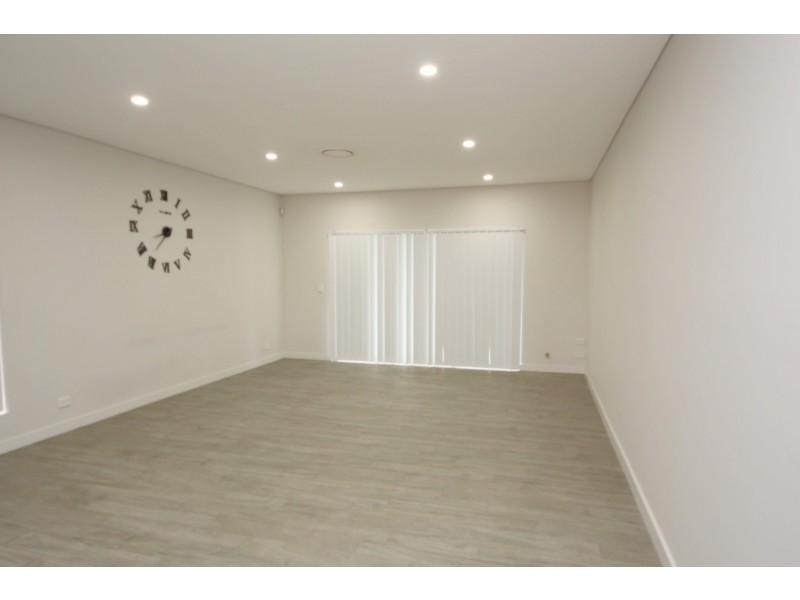 39A Binda Street, Merrylands West NSW 2160