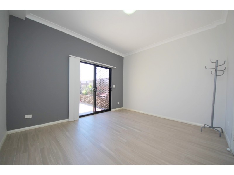 8/360 Hector Street, Bass Hill NSW 2197