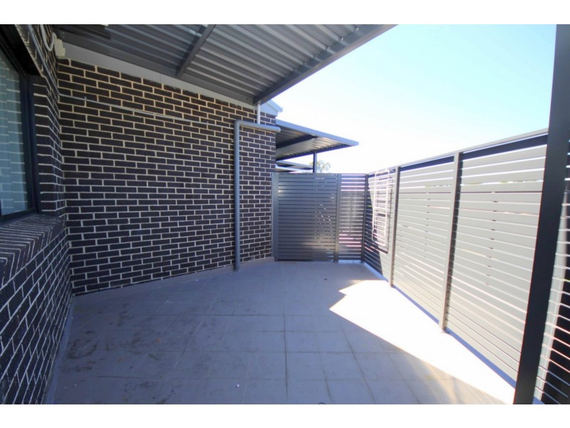 8/360 Hector Street, Bass Hill NSW 2197