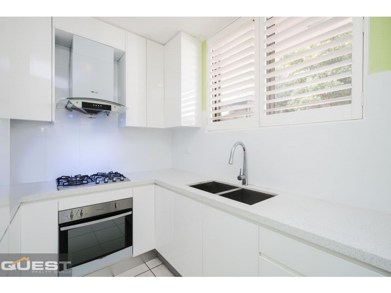 2/34 Prairie Vale Road, Bankstown NSW 2200