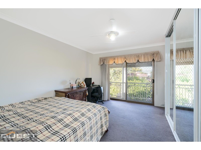 2/34 Prairie Vale Road, Bankstown NSW 2200