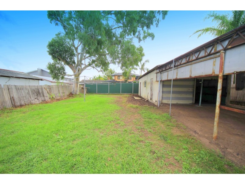 6 Bamfield Avenue, Yagoona NSW 2199