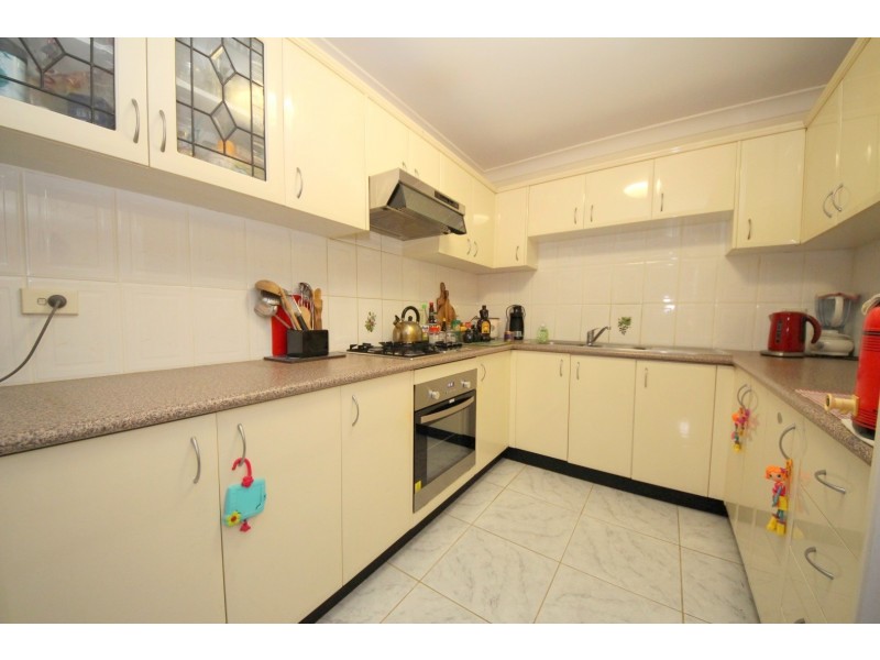 4/22 Gordon Street, Bankstown NSW 2200