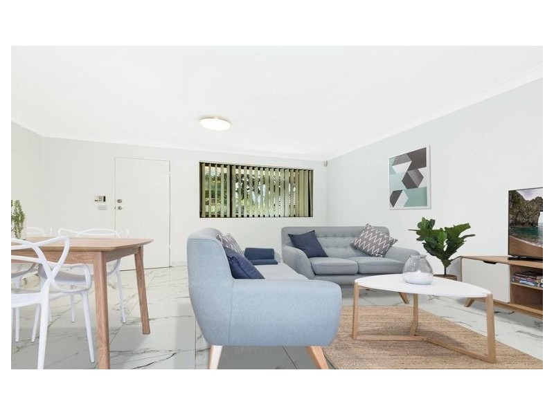 2/209 Hume Highway, Greenacre NSW 2190