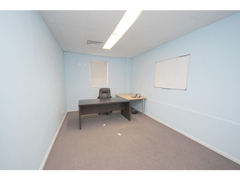 41 Court Road, Fairfield NSW 2165