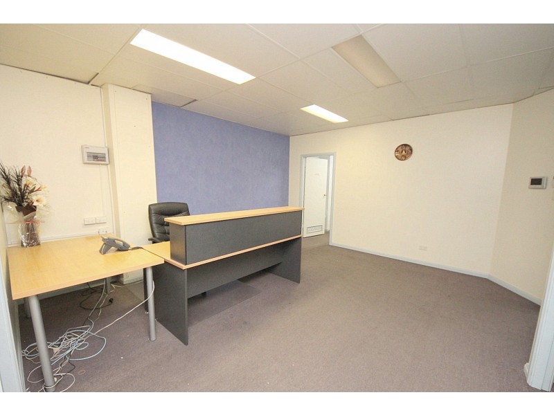 41 Court Road, Fairfield NSW 2165