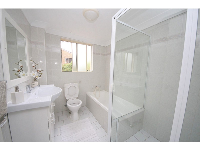 12/131-133 Meredith Street, Bankstown NSW 2200