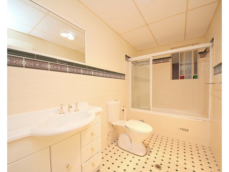11/54 Sir Joseph Banks Street, Bankstown NSW 2200