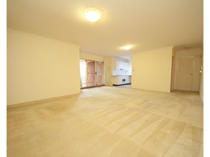 11/54 Sir Joseph Banks Street, Bankstown NSW 2200
