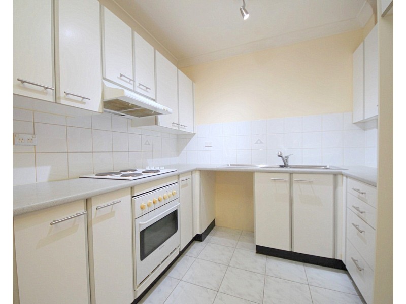 11/54 Sir Joseph Banks Street, Bankstown NSW 2200