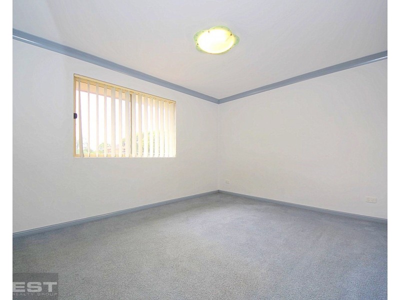 5/84-86 Brancourt Avenue, Yagoona NSW 2199