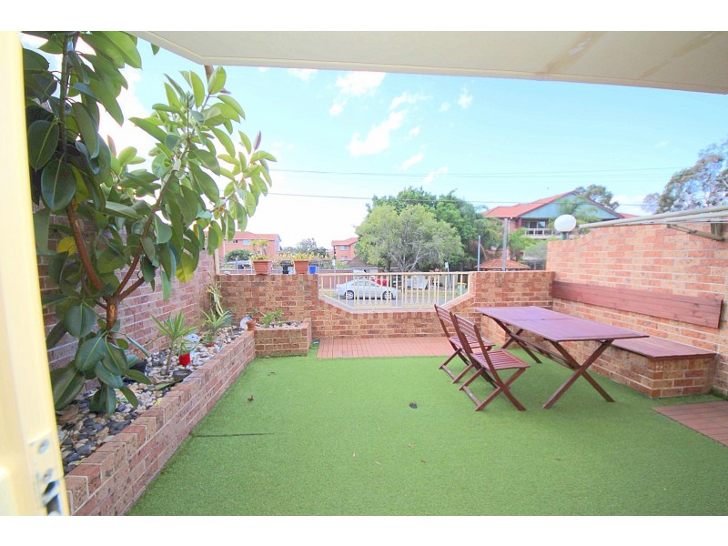 4/169 Chapel Road, Bankstown NSW 2200