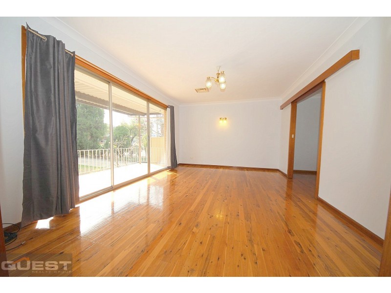 5 Flinders Road, Georges Hall NSW 2198