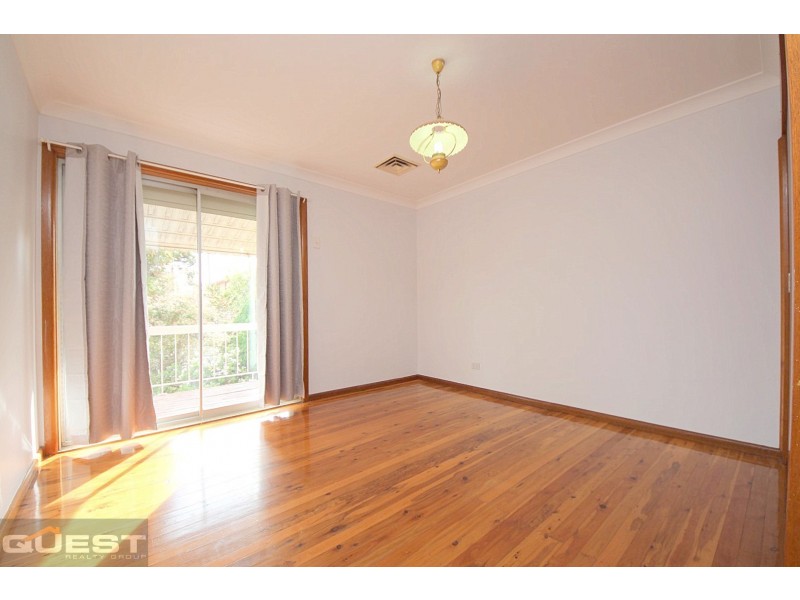 5 Flinders Road, Georges Hall NSW 2198