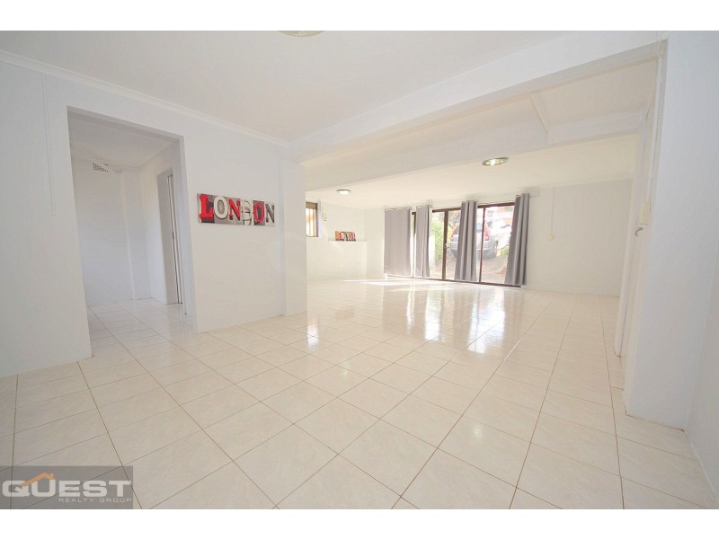 5 Flinders Road, Georges Hall NSW 2198