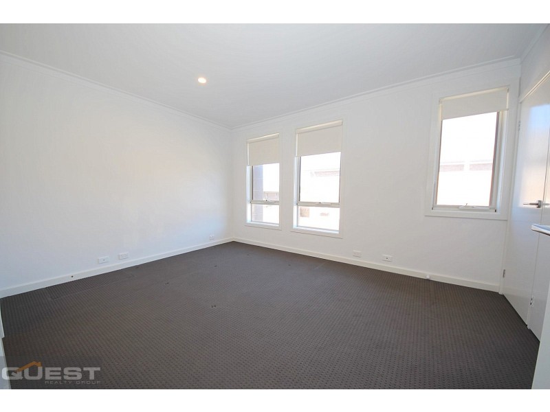 3 Corandirk Lane, Punchbowl NSW 2196