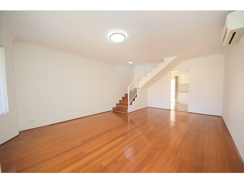 17/83 Little Road, Yagoona NSW 2199