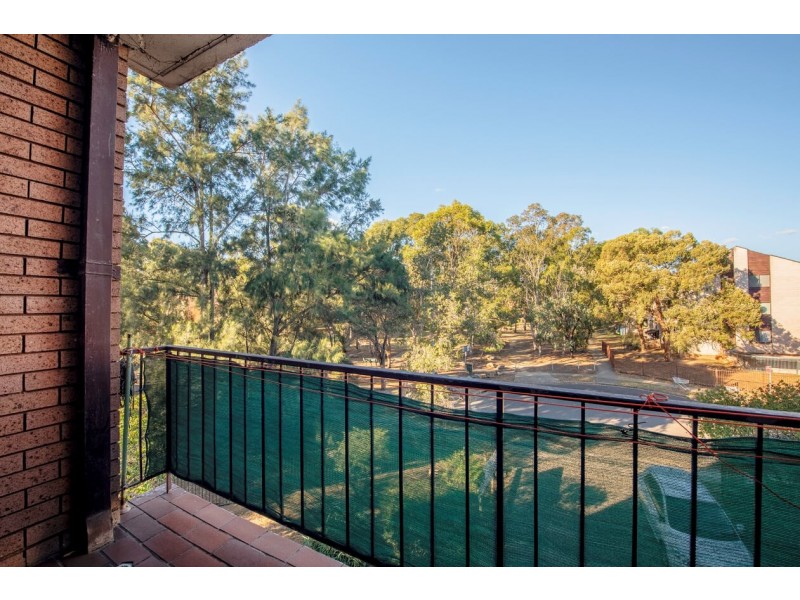 10/6 Beale Street, Liverpool NSW 2170