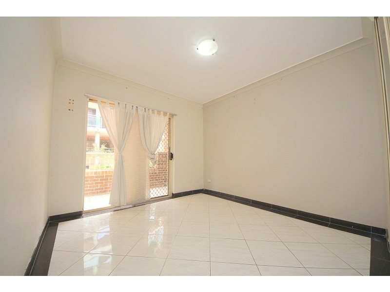 1/61-63 Reynolds Avenue, Bankstown NSW 2200