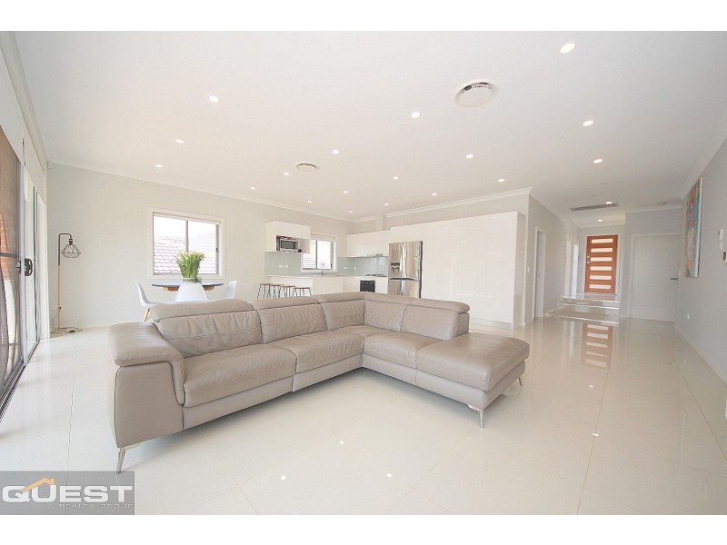 9/2 Curtin Place, Condell Park NSW 2200