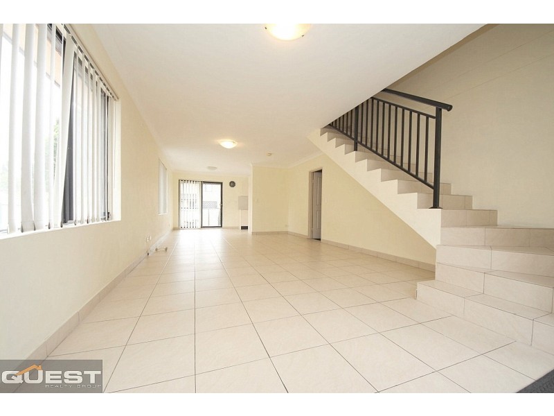 6/25 Brunker Road, Yagoona NSW 2199