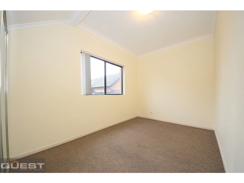 6/25 Brunker Road, Yagoona NSW 2199