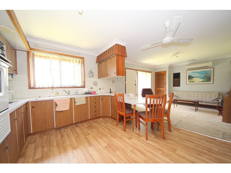 40 Clyde Avenue, Moorebank NSW 2170