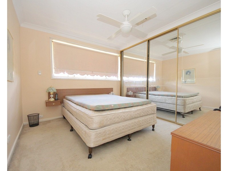 40 Clyde Avenue, Moorebank NSW 2170