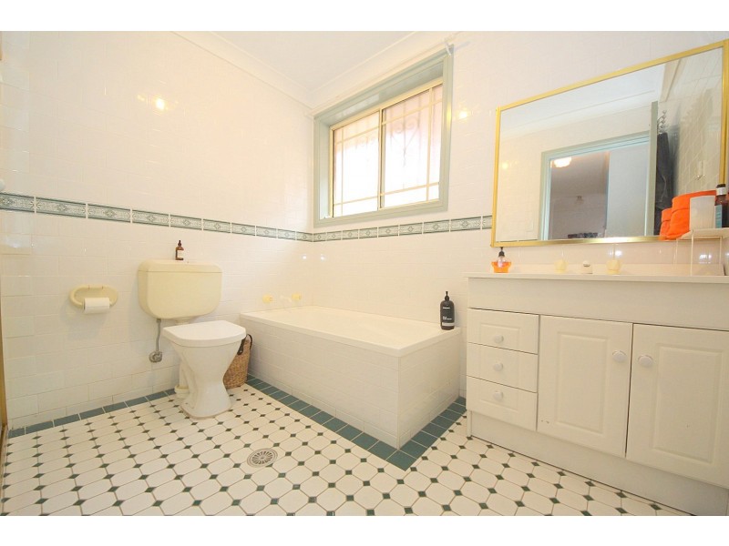 4/103 Cragg Street, Condell Park NSW 2200