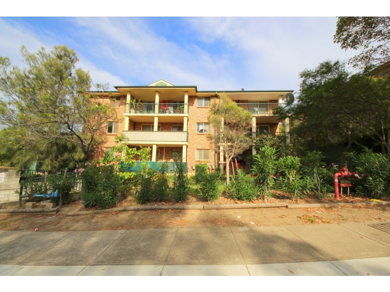 18/142-144 Meredith Street, Bankstown NSW 2200