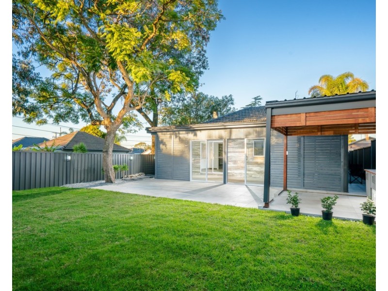 48 Highview Avenue, Greenacre NSW 2190