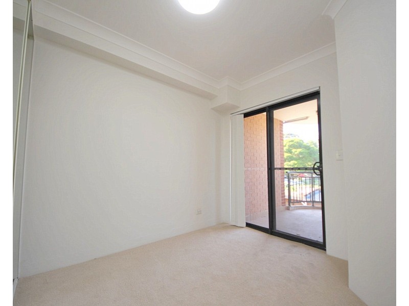 11/13 Gordon Street, Bankstown NSW 2200