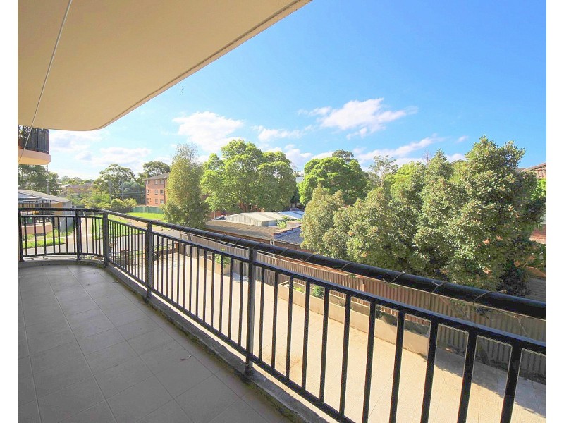 11/13 Gordon Street, Bankstown NSW 2200