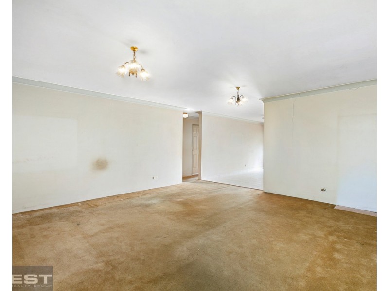 2/9 Sir Joseph Banks Street, Bankstown NSW 2200