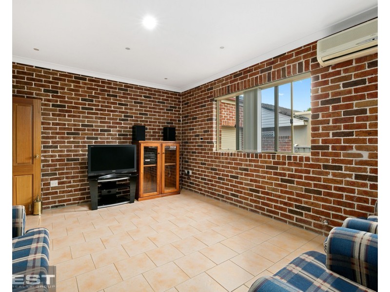 38 Beale Street, Georges Hall NSW 2198