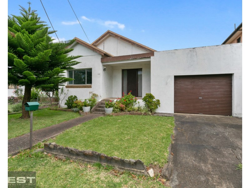 102 Highview Avenue, Greenacre NSW 2190