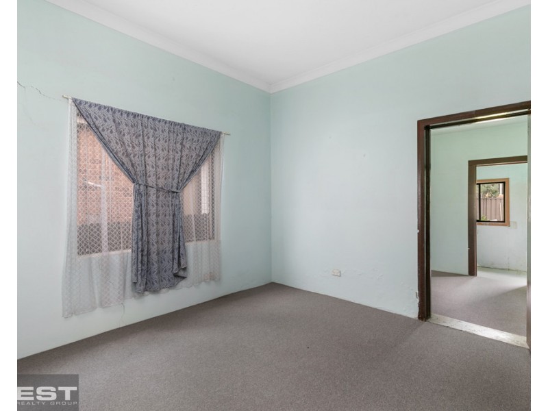 102 Highview Avenue, Greenacre NSW 2190