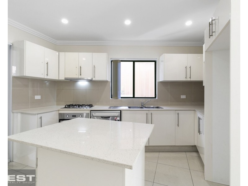 23A Caroline Crescent, Georges Hall NSW 2198