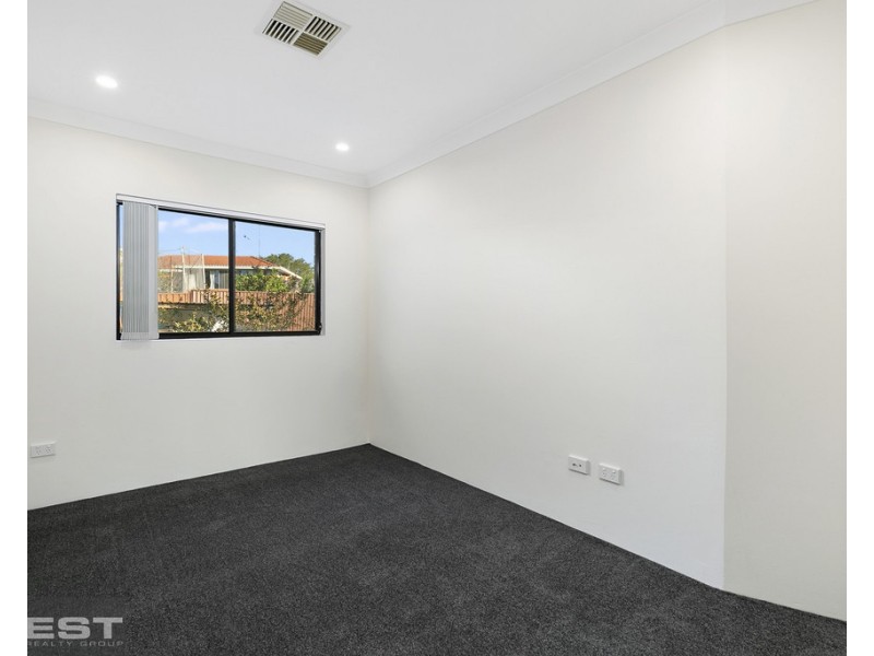 23A Caroline Crescent, Georges Hall NSW 2198