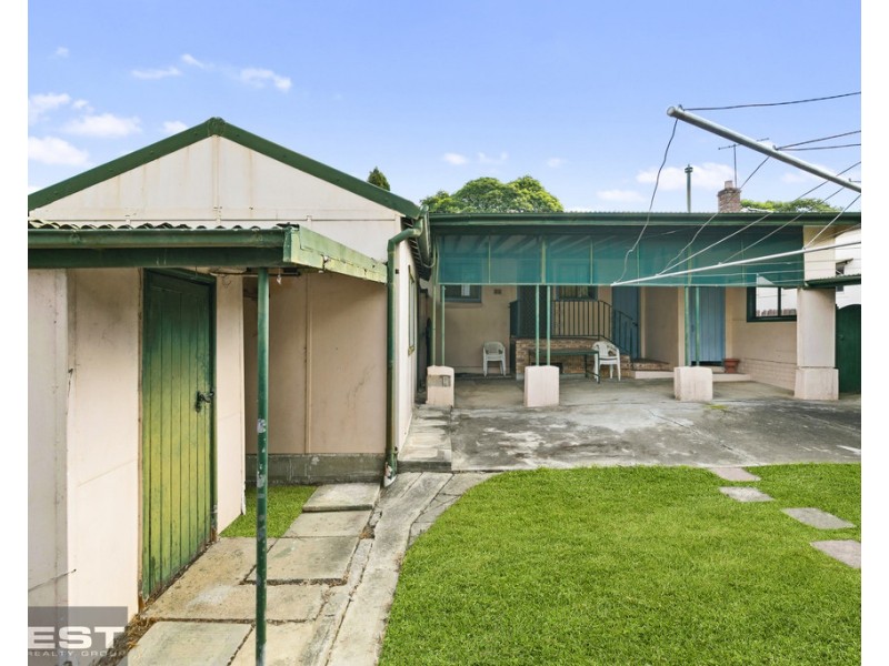35 Reynolds Avenue, Bankstown NSW 2200