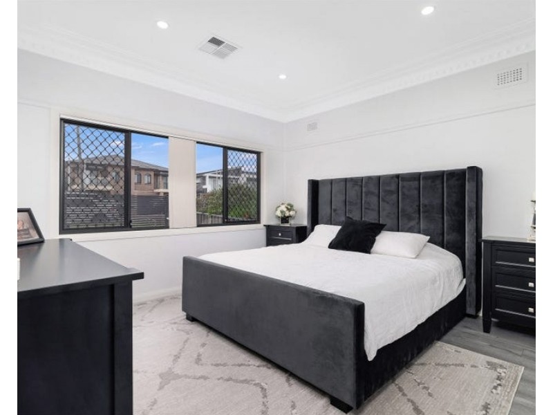 17 Virtue Street, Condell Park NSW 2200