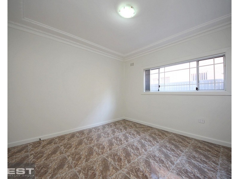 7 Mons Street, Condell Park NSW 2200